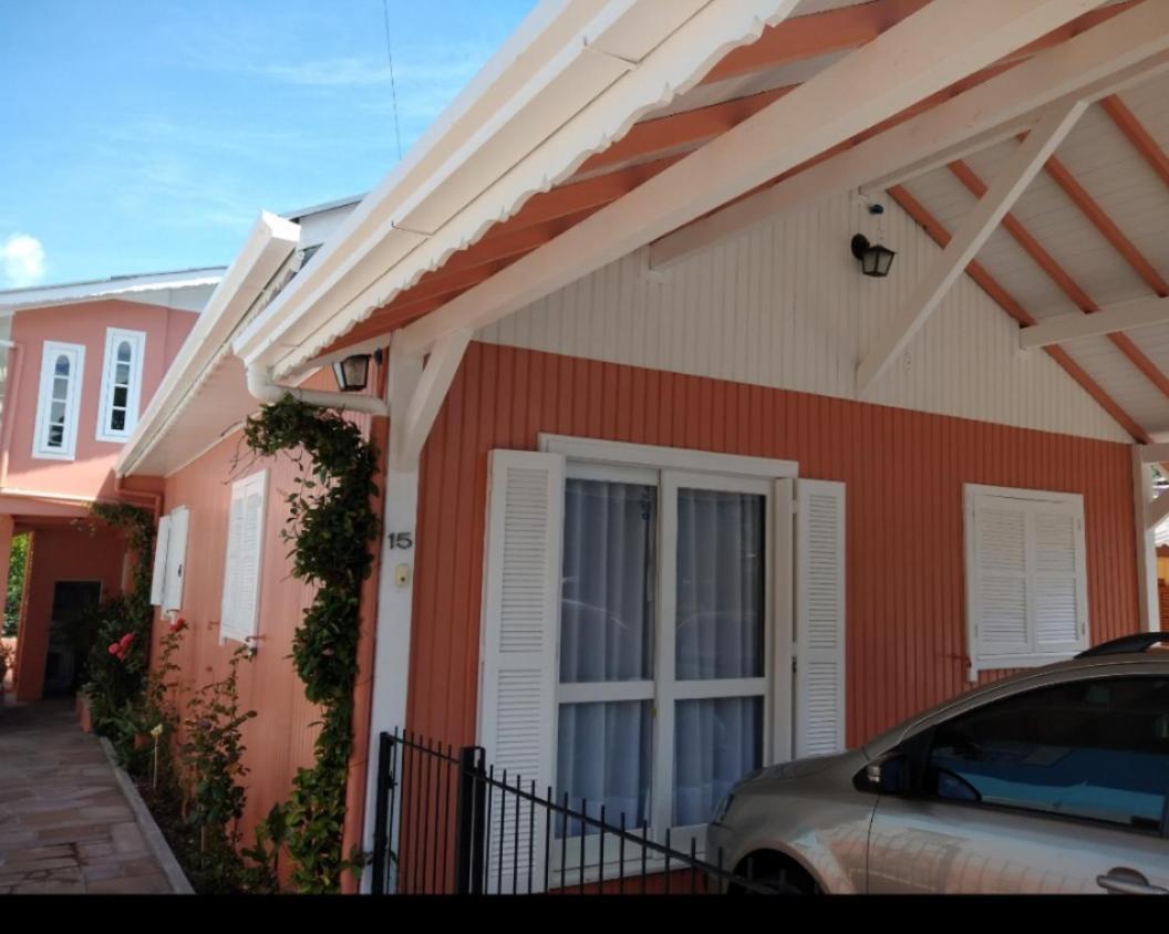 הוילה גראמדו Casa Temporada Neli מראה חיצוני תמונה